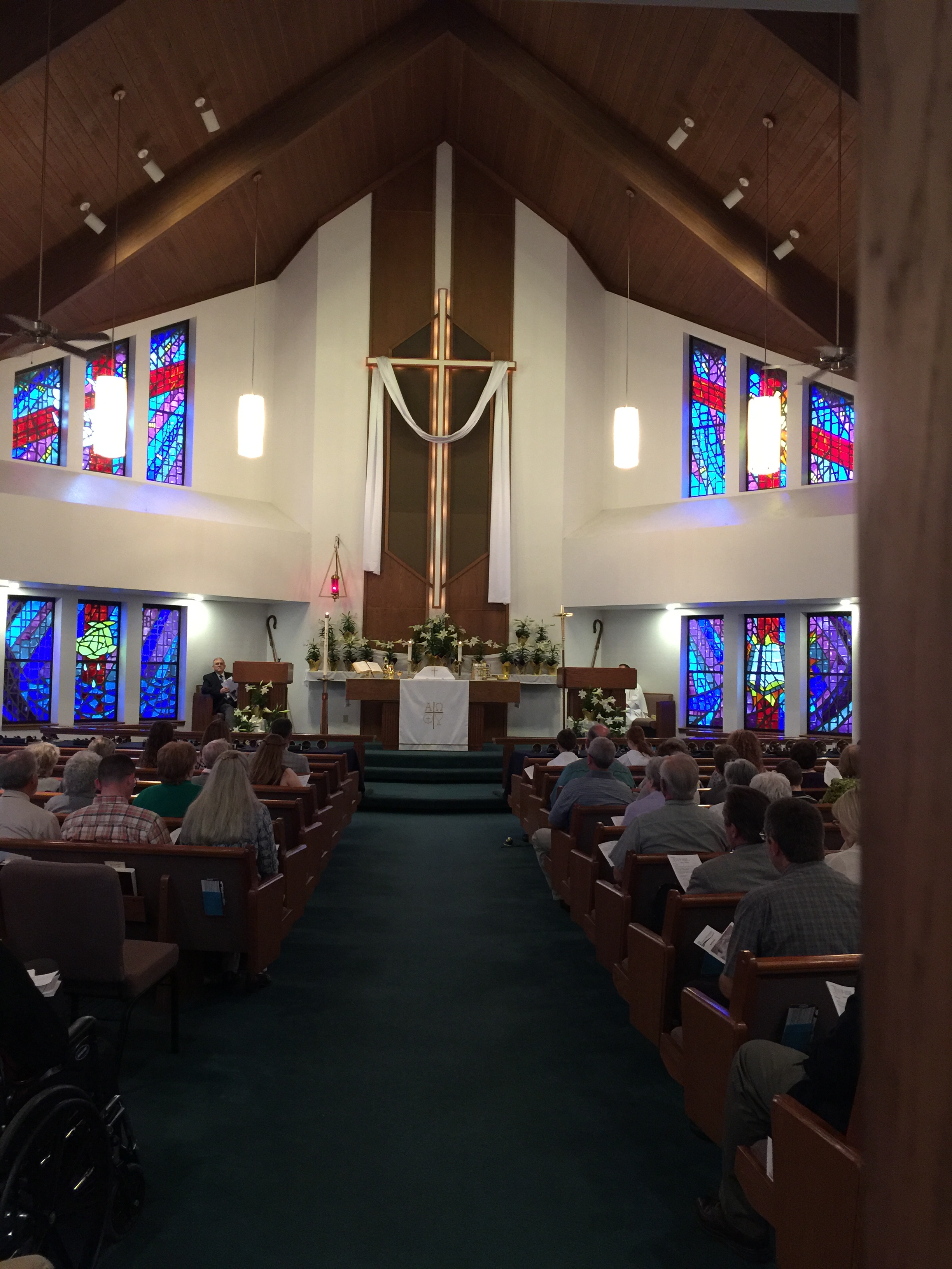 Sanctuary during service – Trinity Lutheran Church